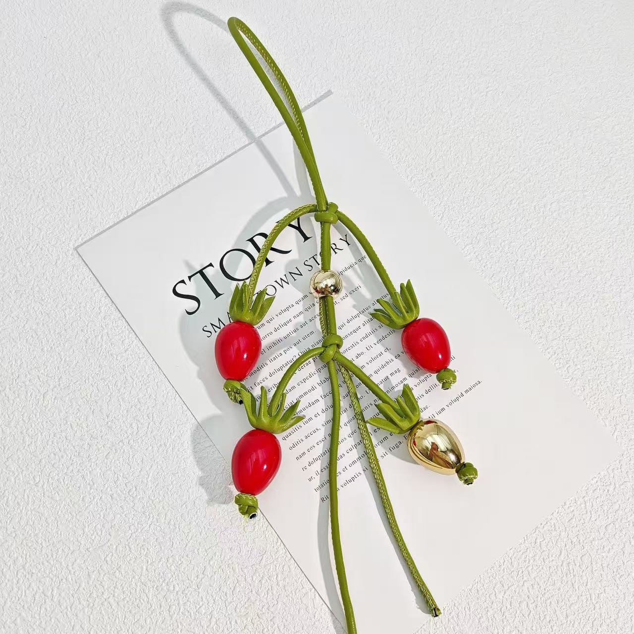Cowhide Acorn Tomato String Ba - Women'S Accessories Loewe recension och pris